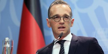 El Ministro de Relaciones Exteriores alemán, Heiko Maas, se reunió el miércoles con su homólogo israelí, Gabi Ashkenazi, en Jerusalem, durante la primera visita a Israel de un funcionario europeo de alto nivel luego del comienzo de la pandemia del coronavirus.