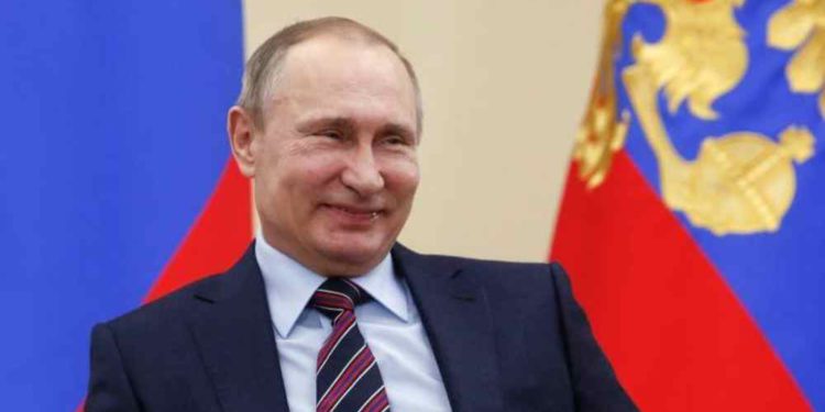 Rusia estará lista cuando otros países tengan armas hipersónicas, anunció el presidente ruso, Vladimir Putin, en una entrevista con “Las noticias de la semana” en el canal de televisión Rossiya 1.