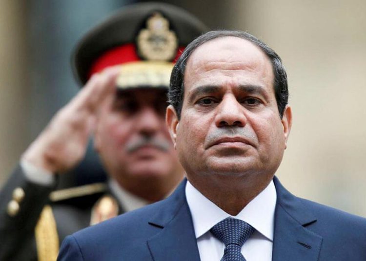 Parlamento de Libia con sede en el este pide a Egipto que intervenga en la guerra civil