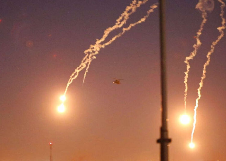 Cohete golpea base que alberga tropas de Estados Unidos en Irak