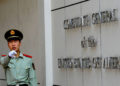 China ordena el cierre del consulado estadounidense en Chengdu