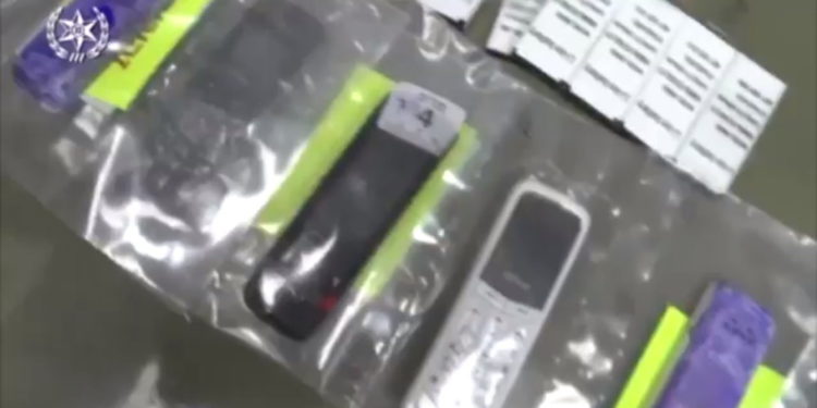 Israel frustra contrabando de celulares a reclusos a través de visitas al hospital