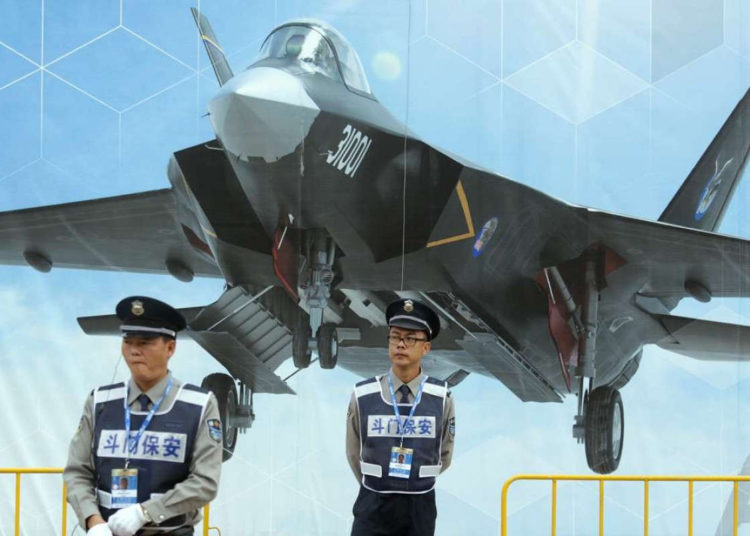 Esto es lo que sabemos sobre el nuevo avión de combate de China