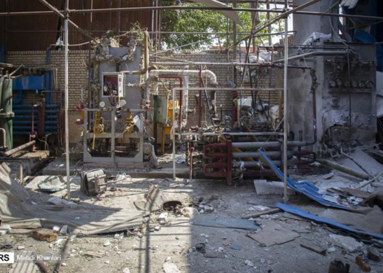 Explosión en fábrica cercana a sitio nuclear de Irán deja dos muertos