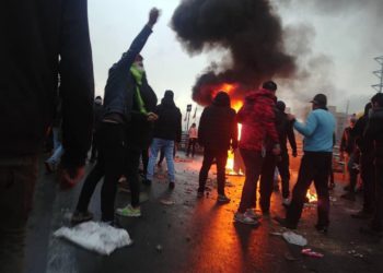 Irán bloque el internet durante manifestaciones contra el régimen