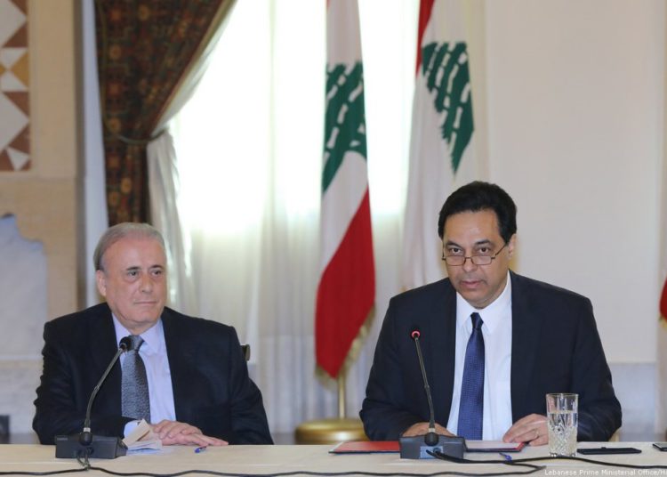 Líbano e Irak discuten sobre el intercambio de petróleo por alimentos