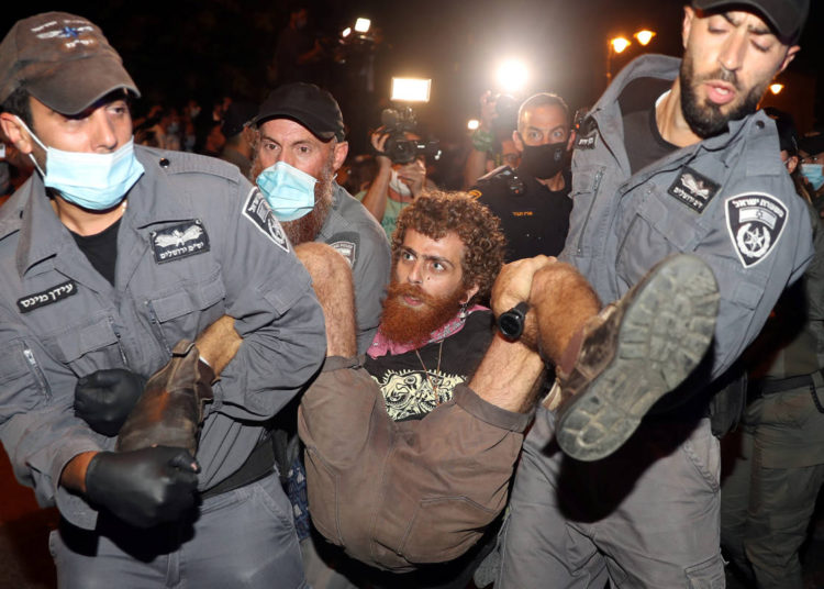 Más de 50 manifestantes detenidos en protesta contra Netanyahu en Jerusaem