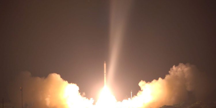 Israel lanzó con éxito su satélite de observación Ofek 16