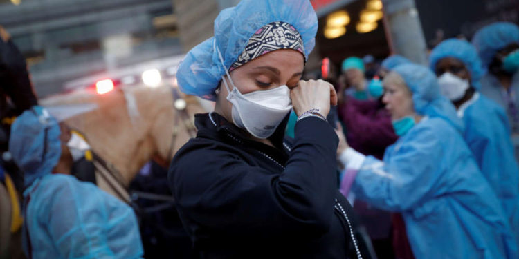 Profesionales médicos de Israel se sienten “agotados y solos” durante la crisis del coronavirus