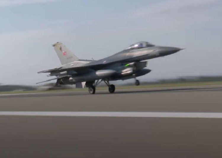 Turquía despliega aviones de combate F-16 en Azerbaiyán