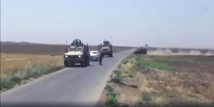 Vídeo muestra encuentro hostil entre patrullas de Rusia y EE. UU. en Siria