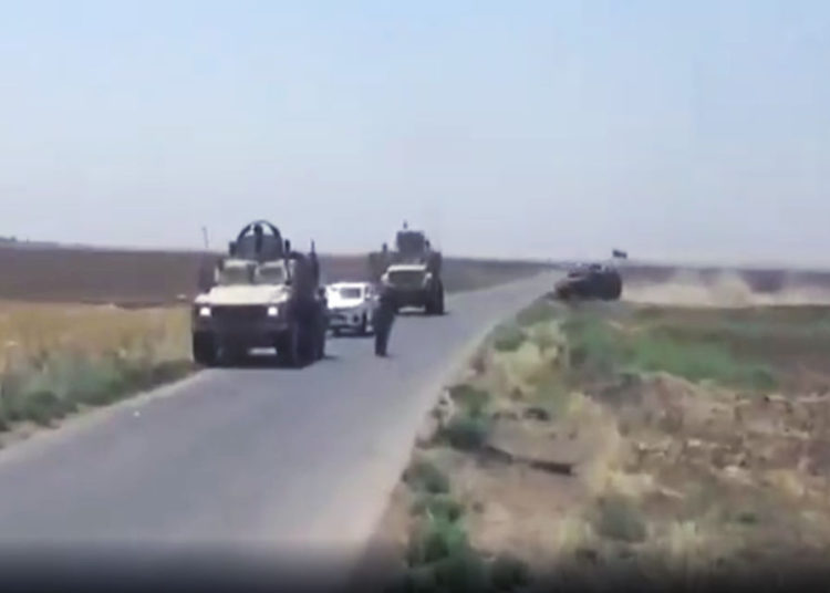 Vídeo muestra encuentro hostil entre patrullas de Rusia y EE. UU. en Siria
