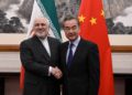 China critica a Estados Unidos después de amenaza de sanciones cuando termina embargo de armas a Irán