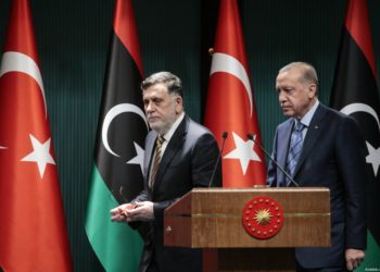 Turquía chantajeó a Libia para obtener derechos de energía