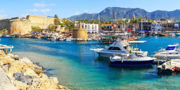 Chipre acatará requisitos de aislamiento para turistas israelíes