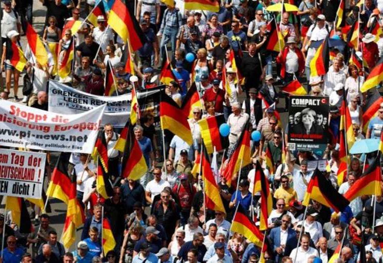 Alemania registra un aumento en el número de extremistas de derecha