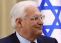 Embajador de EE.UU. visita laboratorio israelí que desarrolla vacuna contra el coronavirus