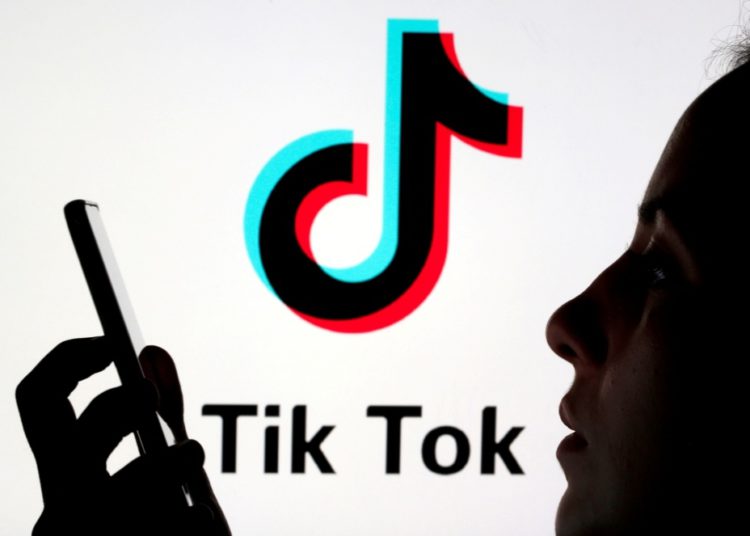 Egipto encarcela a cinco mujeres influencers de TikTok
