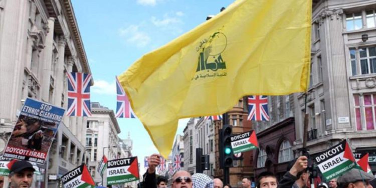 Parlamentarios de Reino Unido instan a Johnson cumplir la prohibición de Hezbolá