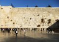 Rabinos instan al público a unirse a las oraciones en el Muro Occidental