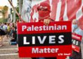 Estudiantes palestinos protestan en California contra el plan de soberanía israelí