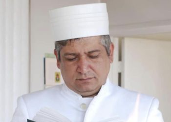Sacerdote zoroastriano residente en EE.UU. es asesinado en Irán