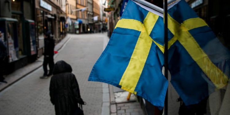 Suecia registra aumento de muertes por COVD-19 debido a la ausencia de restricciones