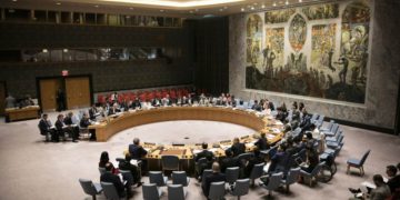 Miembros del CSNU condenan la “maniobra ilegal” de EE.UU. para reimponer sanciones a Irán