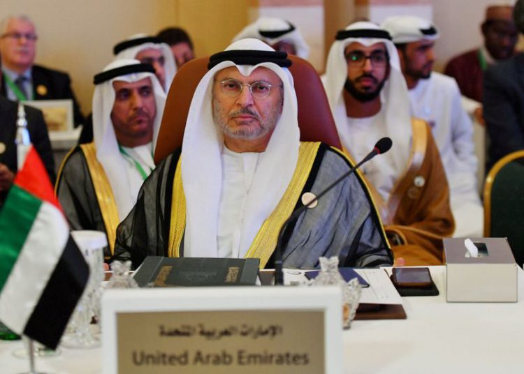 Emiratos Árabes Unidos e Irán acuerdan cooperar durante la pandemia
