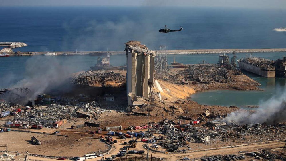 Beirut conmemora un año desde la explosión del puerto en medio de ira y luto
