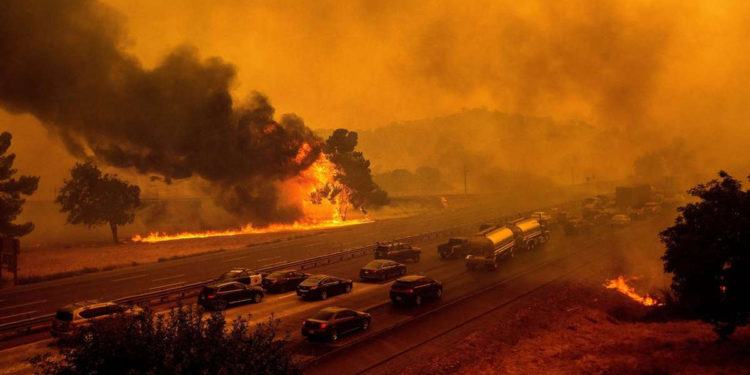 Israel enviará bomberos para ayudar a combatir los incendios en California