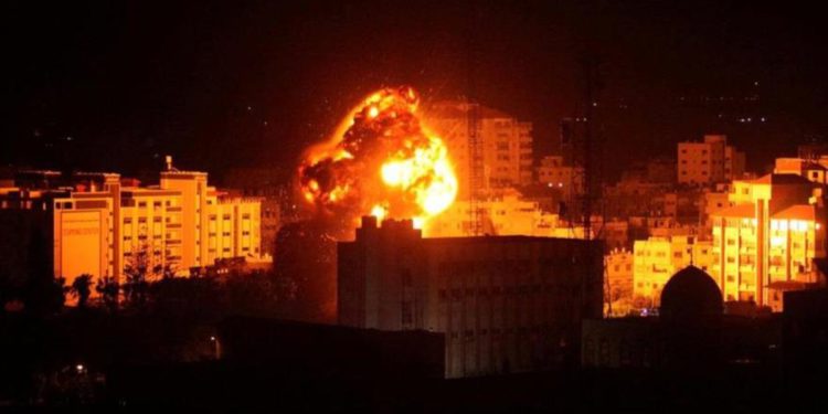 Las FDI atacan a Hamás en Gaza tras el lanzamiento de un cohete