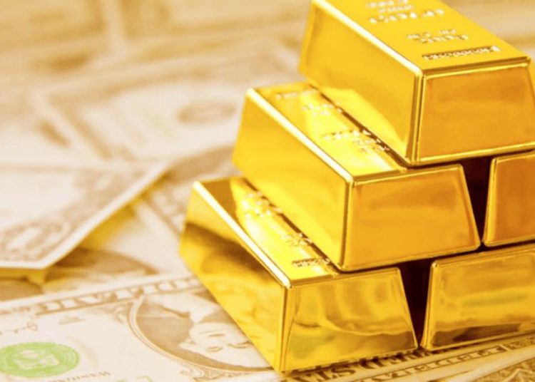 Precios del oro alcanza nuevo récord por encima de los $ 2 mil
