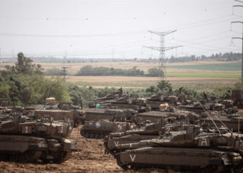 Tanques de las FDI encontrados abandonados en los Altos del Golán