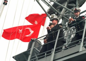 Turquía amplía su exploración de gas en el Mediterráneo y anuncia ejercicios navales