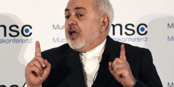Zarif acusa a Occidente de hipocresía por la noticia de que Israel amplía el centro nuclear de Dimona