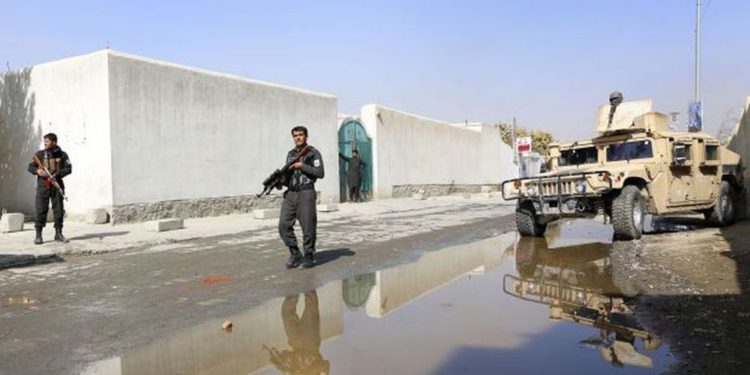 Tres muertos en un ataque a una cárcel de Afganistán