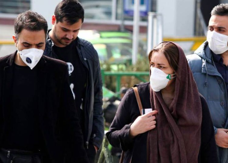 Irán registra la mayor tasa de infección de coronavirus en un día
