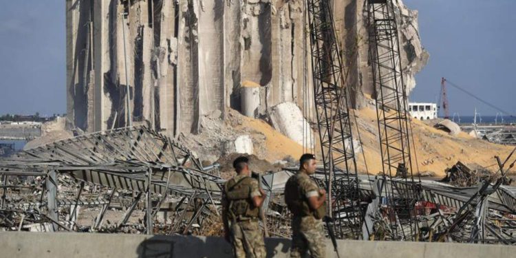 Ejército de Líbano: Siete personas siguen desaparecidas tras la explosión en Beirut