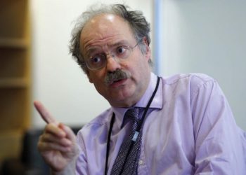 El coronavirus probablemente nunca desaparecerá, advierte científico de Reino Unido