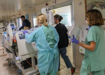 Coronavirus en Israel: Número de muertes asciende a 576 a medida que los hospitales colapsan