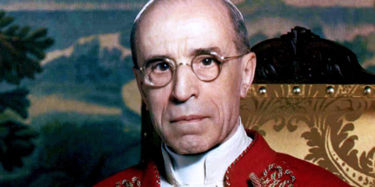 Documentos sin sello del Vaticano detallan la complicidad del Papa Pío XII en el Holocausto