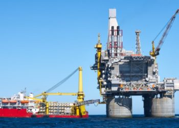 La demanda de plataformas petroleras en alta mar regresará en 2022