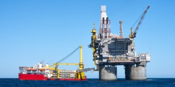 La demanda de plataformas petroleras en alta mar regresará en 2022