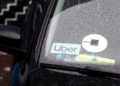 Pasajero de Uber en Australia deja el auto al ver que su conductor era judío