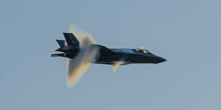 Lockheed ofrece aviones no tripulados para complementar los futuros cazas F-35 de Polonia