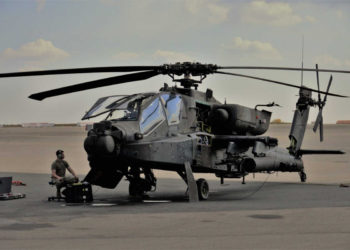 El Ejército de EE. UU. Retirará cientos de helicópteros Apache AH-64D