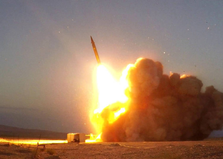Alto funcionario estadounidense: Irán y Corea del Norte renovaron la cooperación en materia de misiles