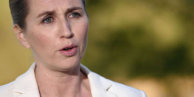 Primera Ministra de Dinamarca se opone a la prohibición de la circuncisión