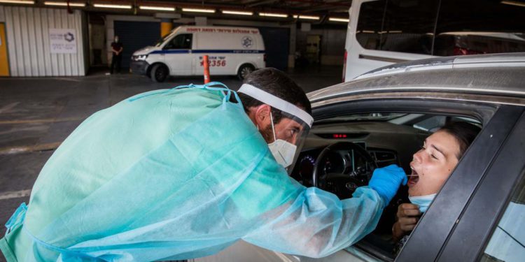 Ministerio de Salud de Israel advierte que el bloqueo por coronavirus continuará un tiempo prolongado